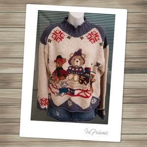 Woolrich Bear Winter Holiday Hand Knit Sweater